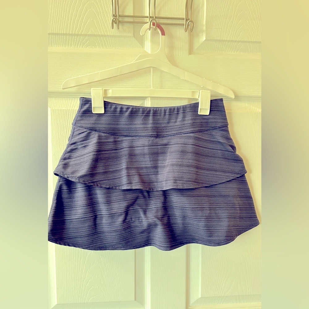 Southern Tide Layered Athletic Skirt